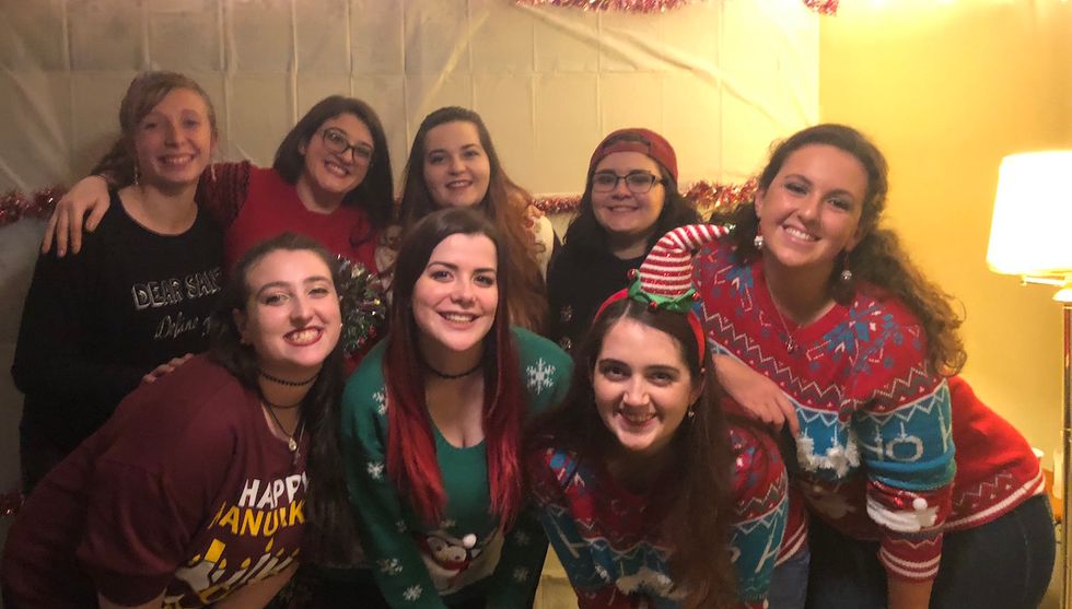 I'll Keep My Small Friend Group, Thanks