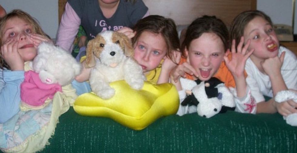 14 Things We Mourn From The Early 2000s, Like Our Tamagotchis Who Died In ’05