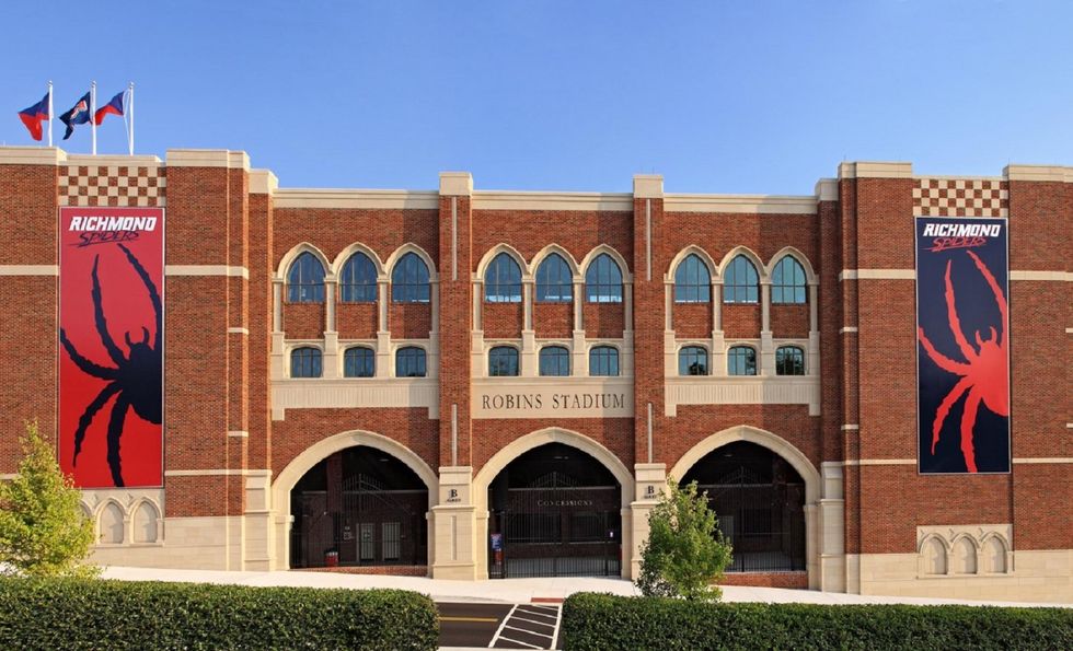 13 Things You Notice When You Go 'Away' For College