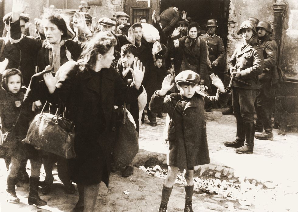 The Allied Powers And Their Indifference Helped Hitler Execute The Holocaust Without A Hitch