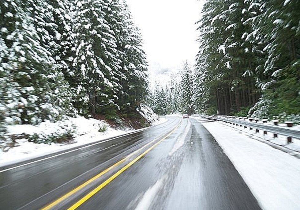 Tips And Tricks To Stay Safe While Driving During Winter Storm Advisories