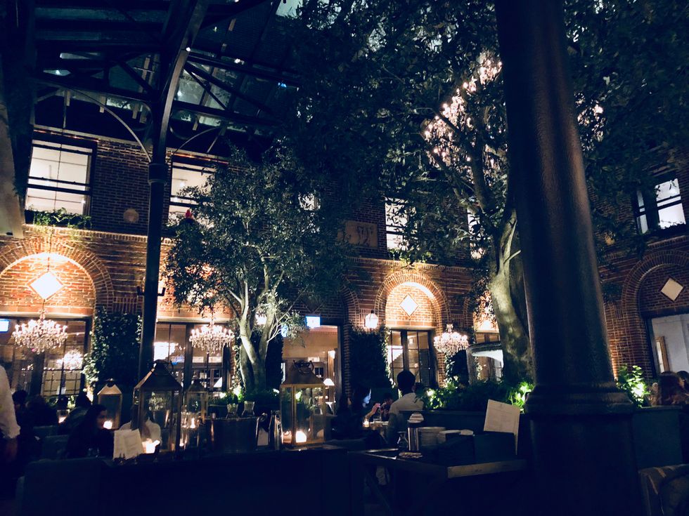 The 3 Arts Club In Chicago Is My Favorite Place And It Should Be Yours Too