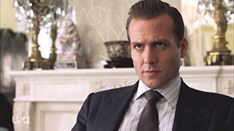 15 Ways Binge Watching 'Suits' Has Definitely Affected You