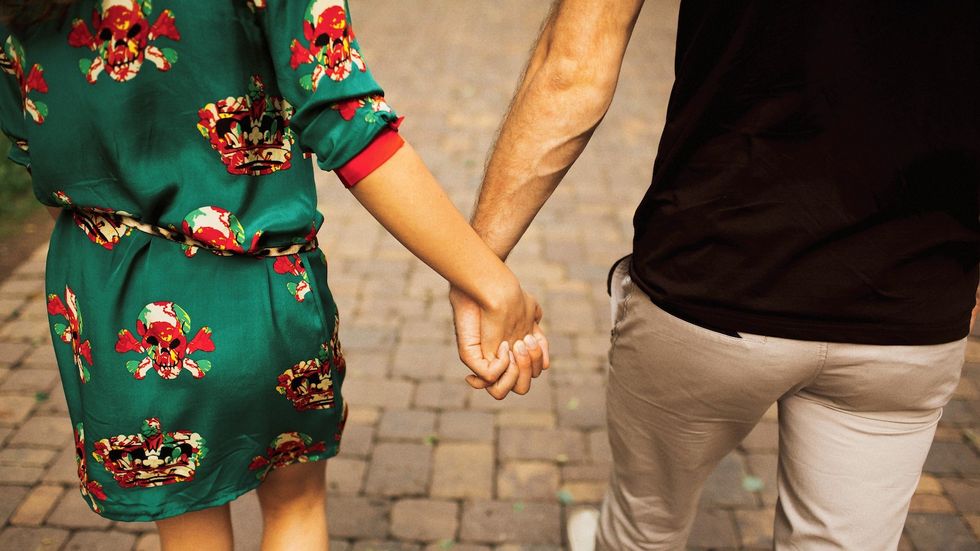 14 Reasons Dating Someone Older Is 100% Better, And You Owe Yourself That