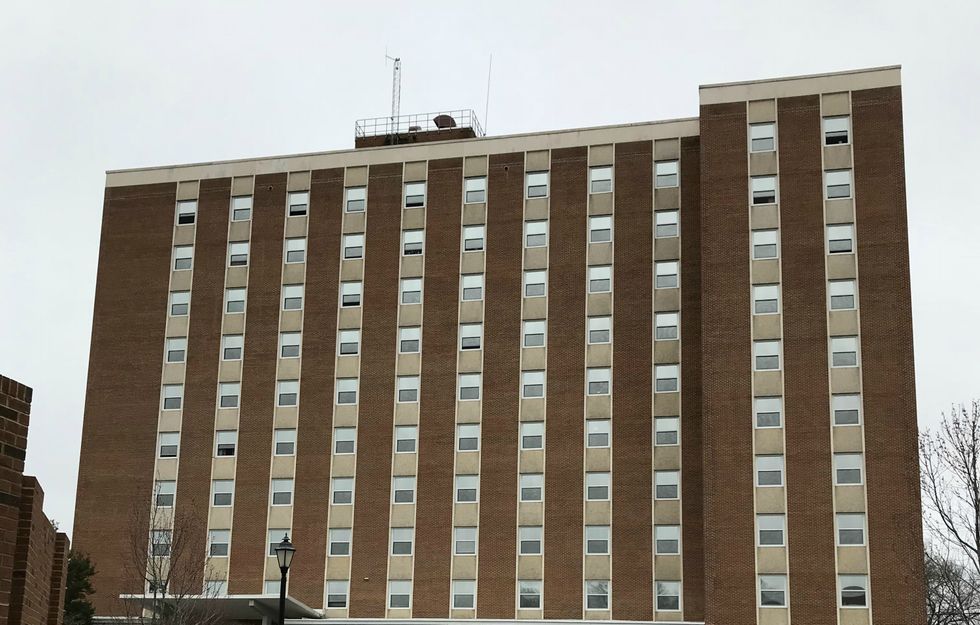 23 Thoughts I Had While Staying In The Oldest Dorm On My Campus