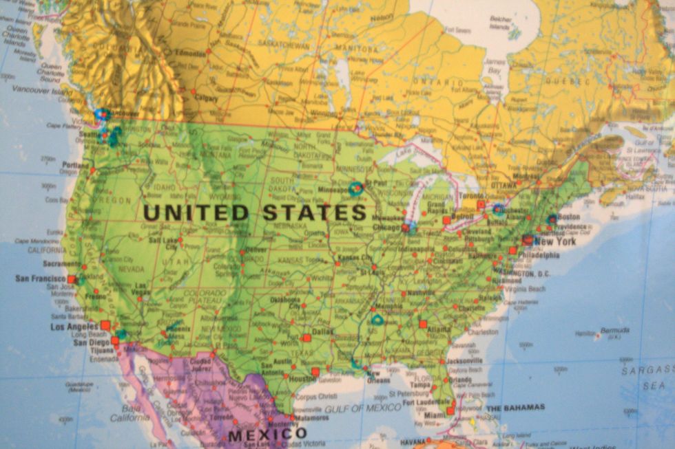 The Raw Truth About Going To College 1,000 Miles Away