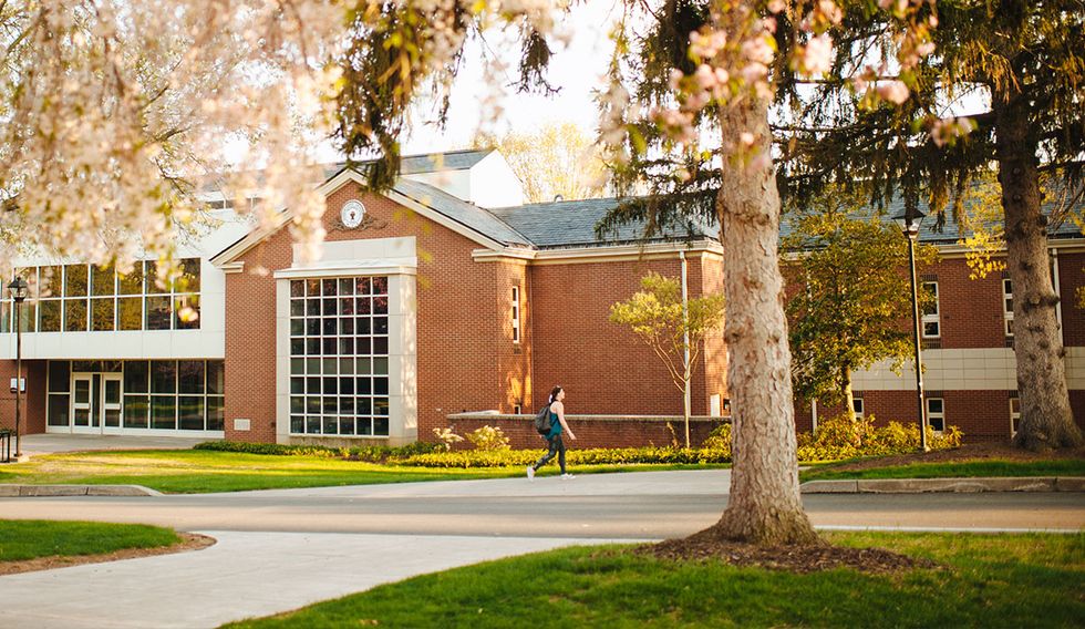 I Transferred From A Huge State School To A Small Private School And Couldn't Be Happier