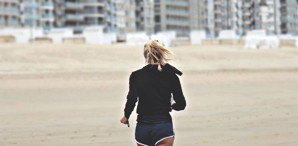 I'm The College Girl Opting For A Non-Traditional Spring Break This Year