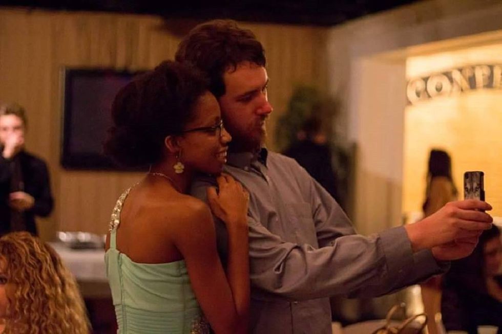 10 Ways To Maintain A Happy Relationship