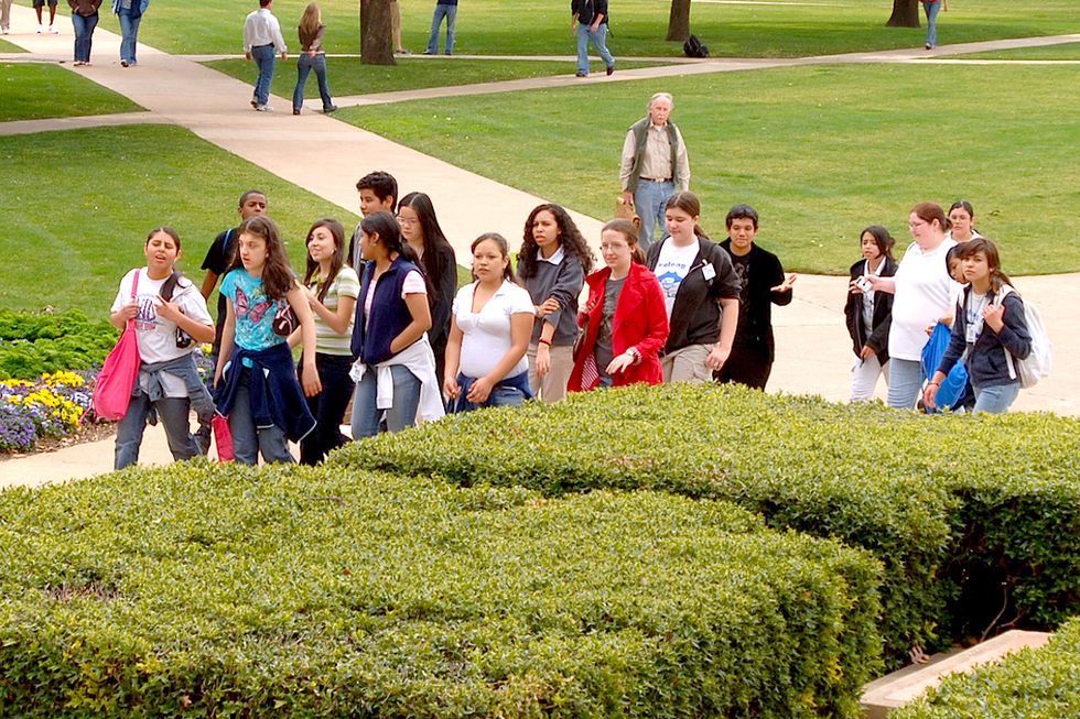 Every Time I See A College Tour Group Walk By I Just Want to Scream 'It's a TRAAAPP!'
