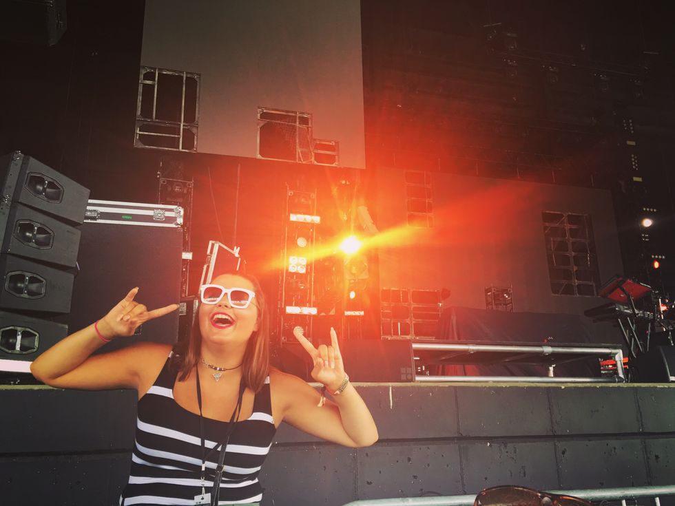 Traveling Tales Of A Fangirl