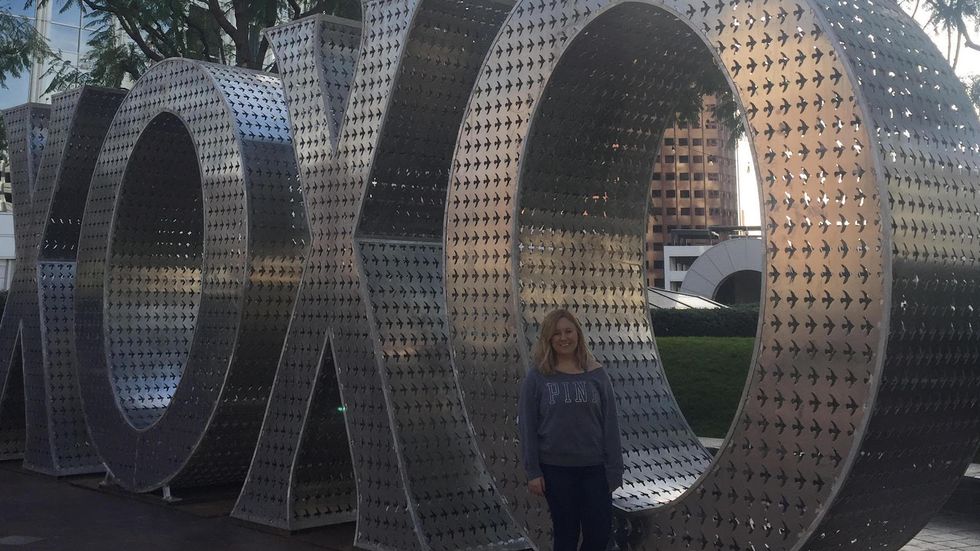 A Day In The Life Of The Misunderstood Fashion Design Major