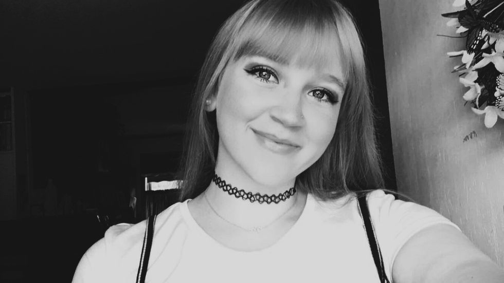 10 Struggles Everyone With Bangs Has Had To Brush Aside, Repeatedly