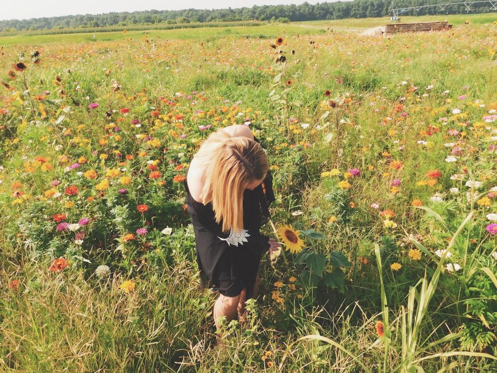 The Truth Is, Being Alone As An Extrovert Will Never Be Easy