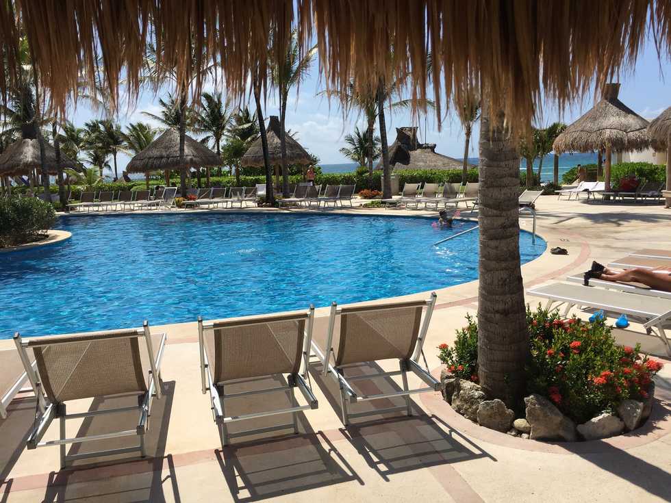 9 Tips For Nailing A Tropical Vacation