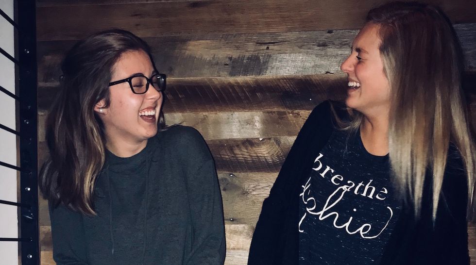 17 Things That Automatically Happen When You Work With Your Best Friend