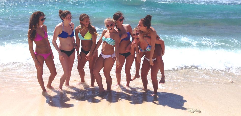 11 Thoughts Northern College Girls Have When Going Somewhere Warm For Spring Break