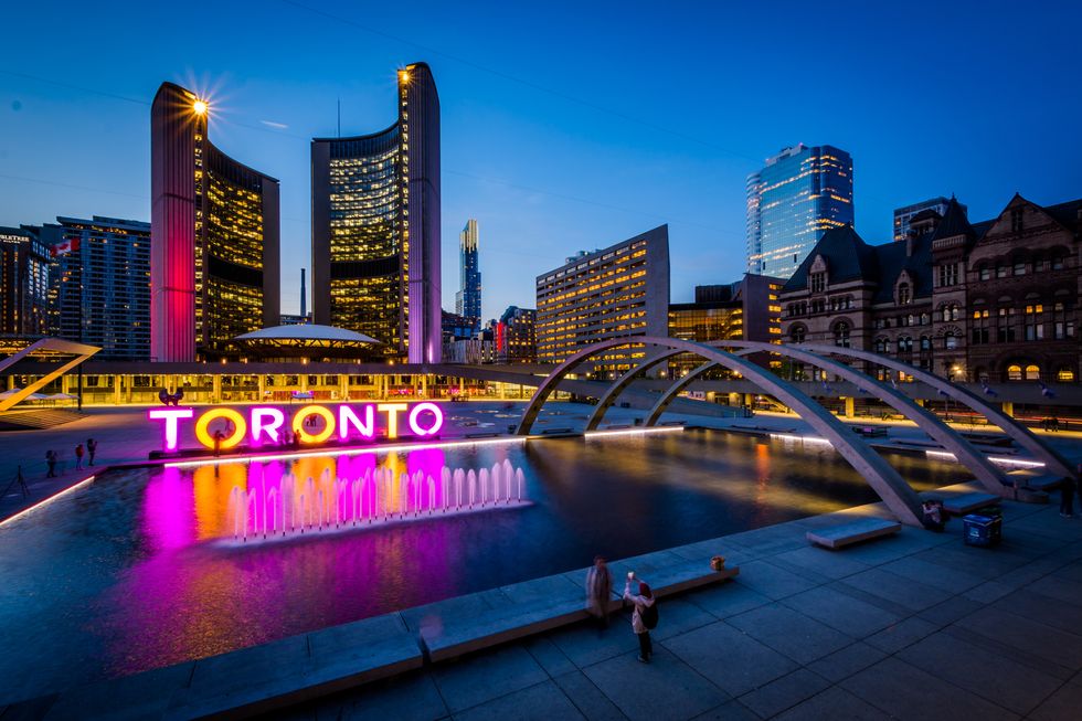 5 Places You Must Visit In Toronto