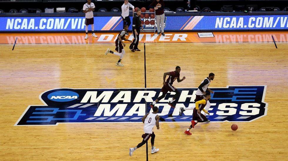 7 Reactions You've Probably Had During March Madness