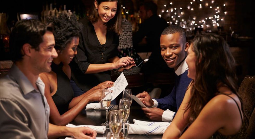 11 Things Every Waitress Knows & Understands