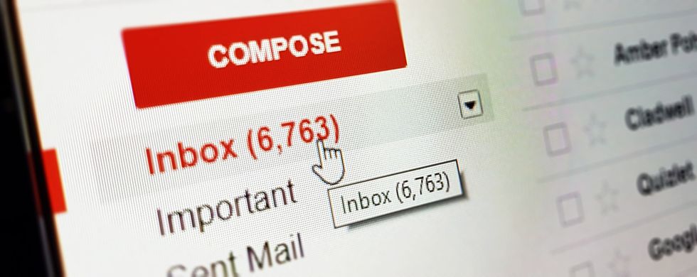11 Types OF Emails In Every College Student's Inbox
