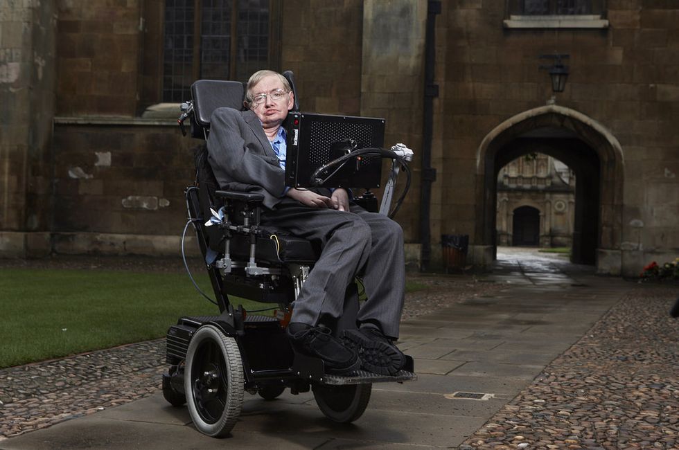 20 Stephen Hawking Quotes the World Needs to Hear