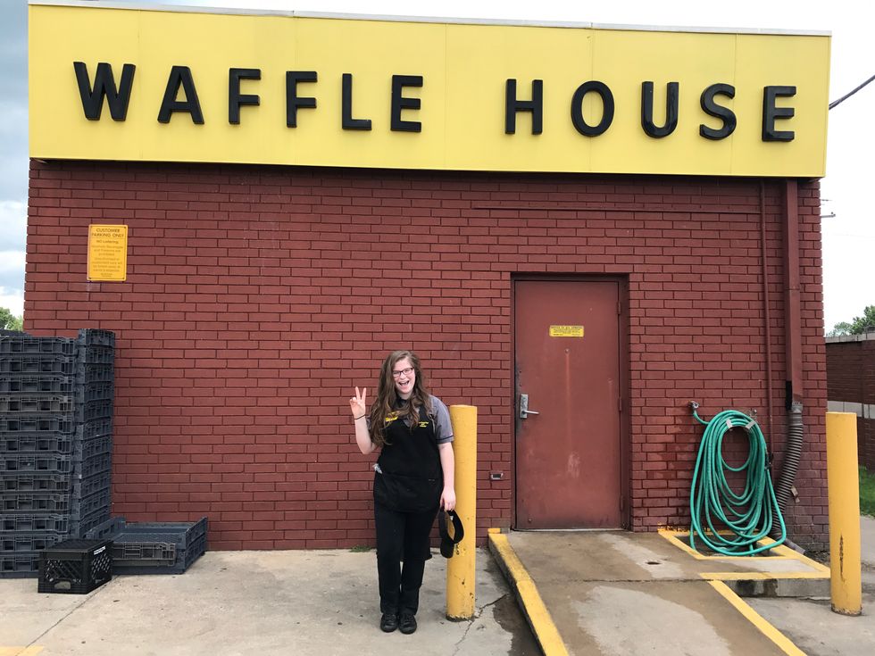 Confessions Of A Waffle House Waitress, And No, We Don't Serve Pancakes