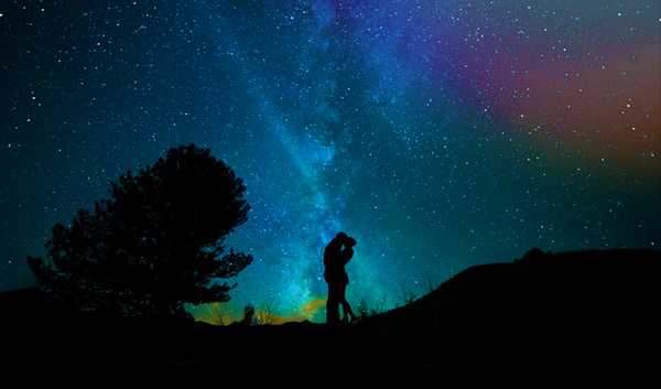 10 Struggles Of An Extrovert Dating An Introvert