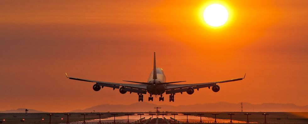 5 Must-Haves On A Plane