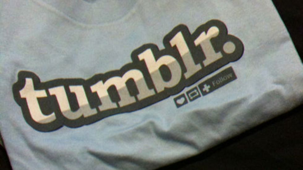 11 Tells You Were A True Tumblr Teen Before Yahoo! Made It Mainstream