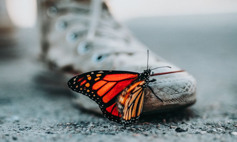 10 Of The Simplest Acts Of Kindness That Make A World Of Difference