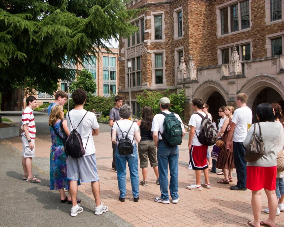 7 Suggestions For The Tour Groups Visiting My Campus