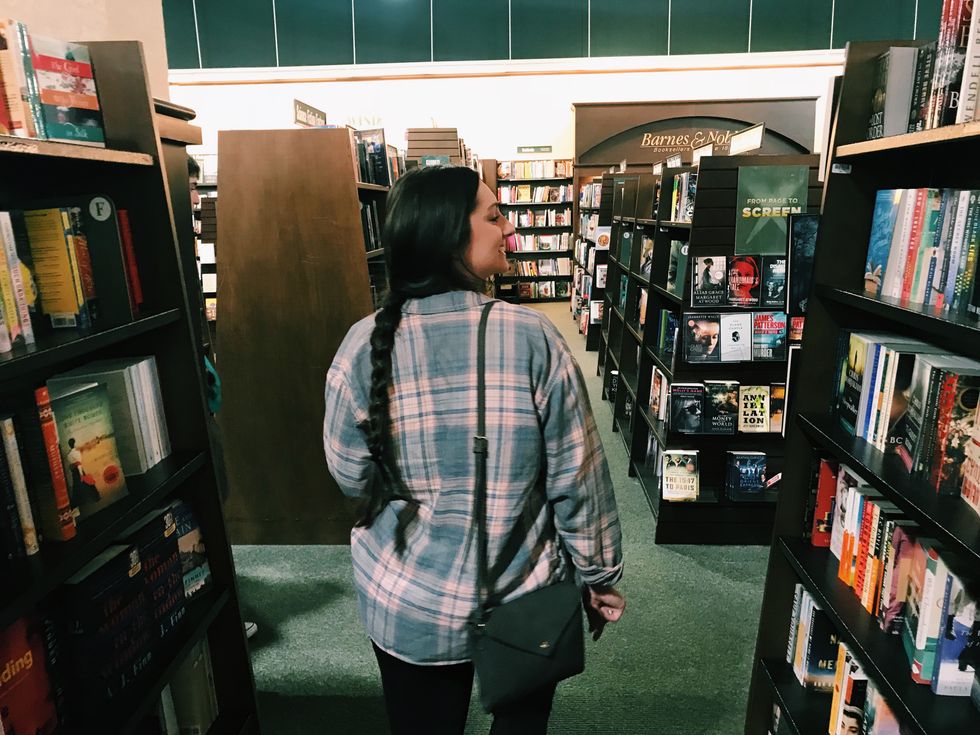 19 Reasons Why Book-Lovers Make Better Friends Than Even Your Favorite Characters Probably Would