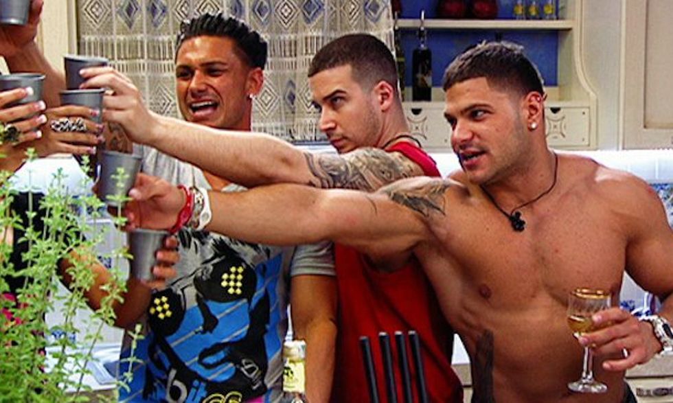 The Month Of April For A College Student, As Told By The Cast Of 'Jersey Shore'