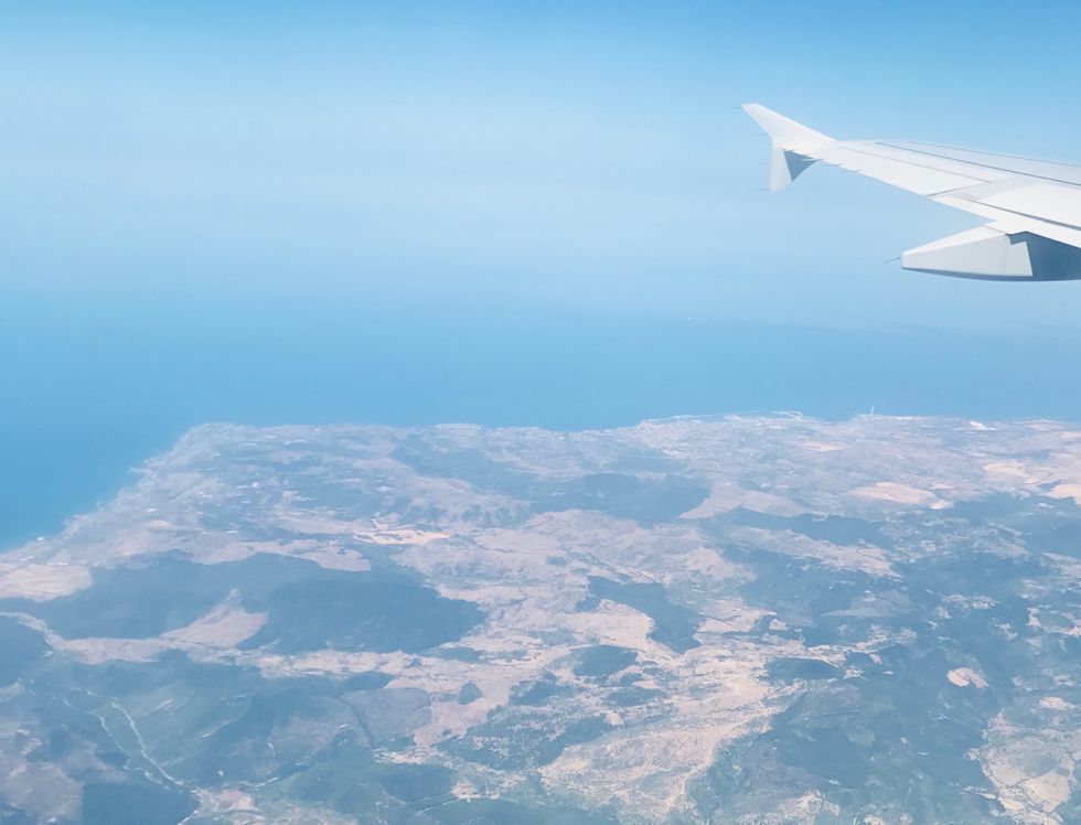 10 Reasons Your Long Distance Relationship Is Only As Tough As You Make It