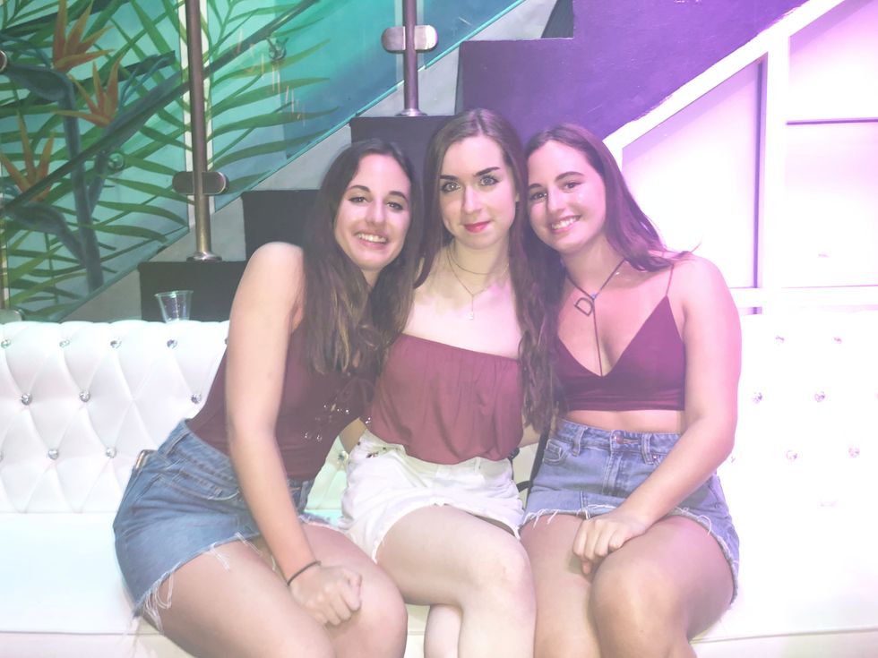 My Twin Sister And I Are Proof That Distance Makes The Heart Grow Fonder