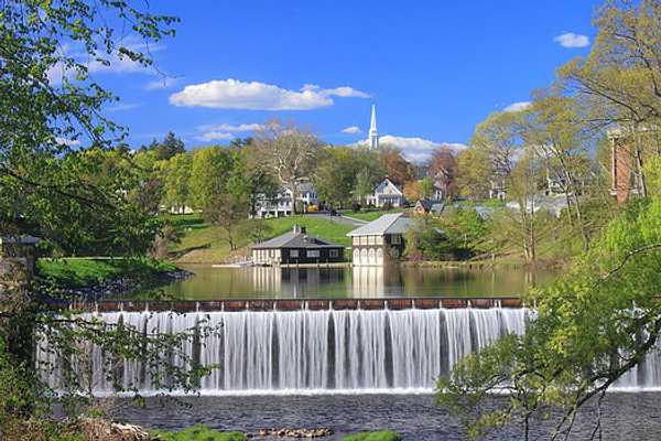 7 Signs It's April At Smith College