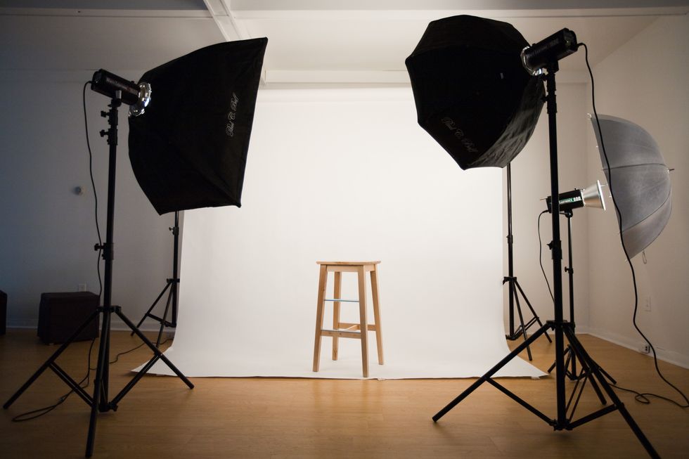 4 Top Products For Your Own In Home Photo Studio