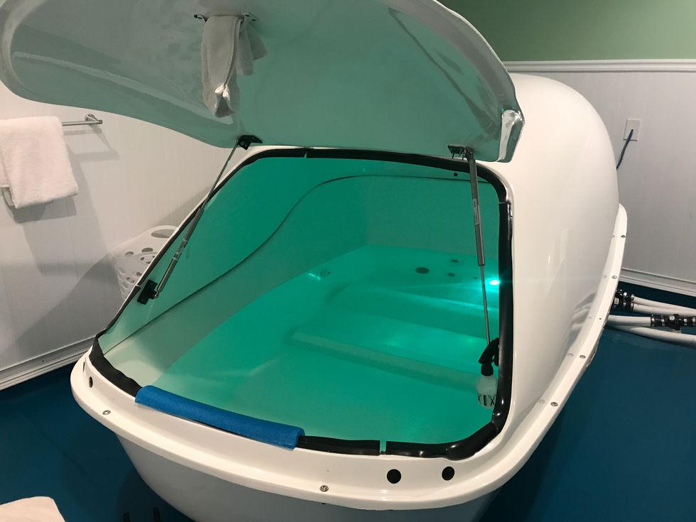 I Tried 'Floating,' And After The Initial Freak Out, It Was Pure Bliss