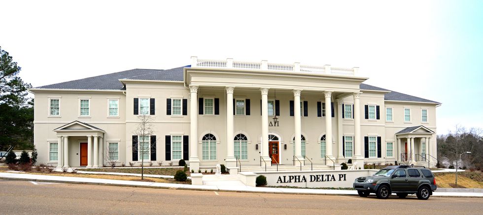 11 Truths About Living In A Sorority House