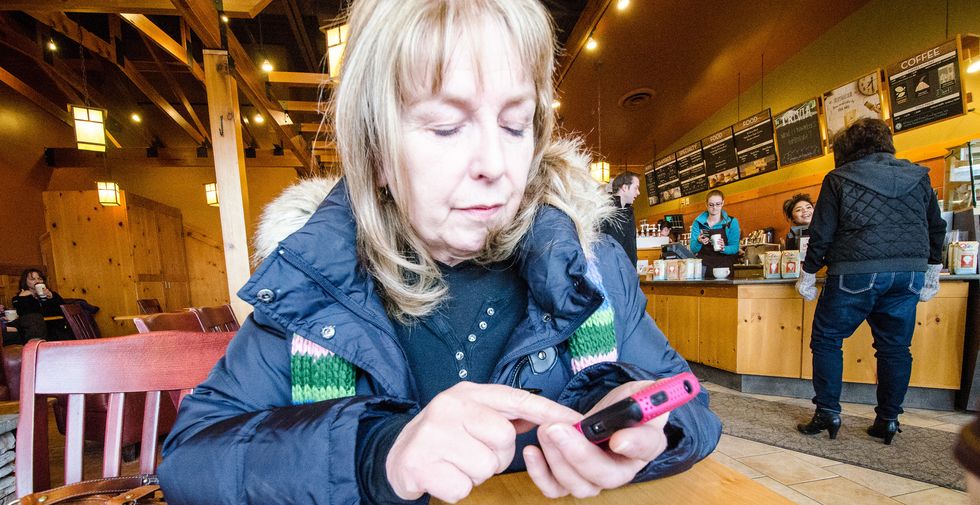 Dear Facebook Mom Groups, Congrats, You're Officially The New Mean Girls