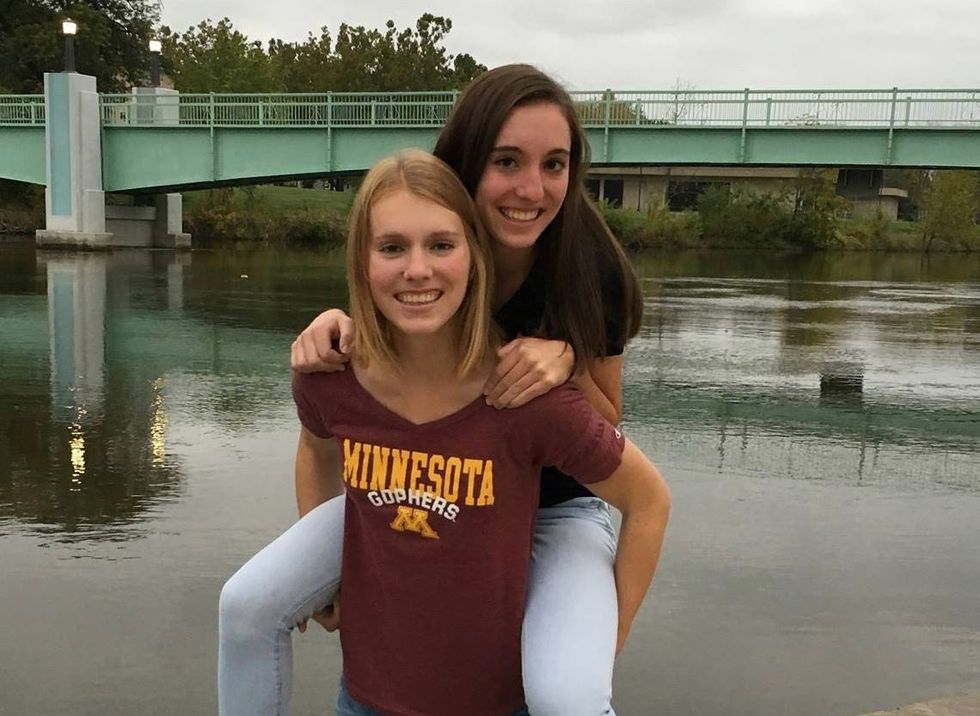 7 Signs Your Little Sister Is Your Best Friend And Role Model