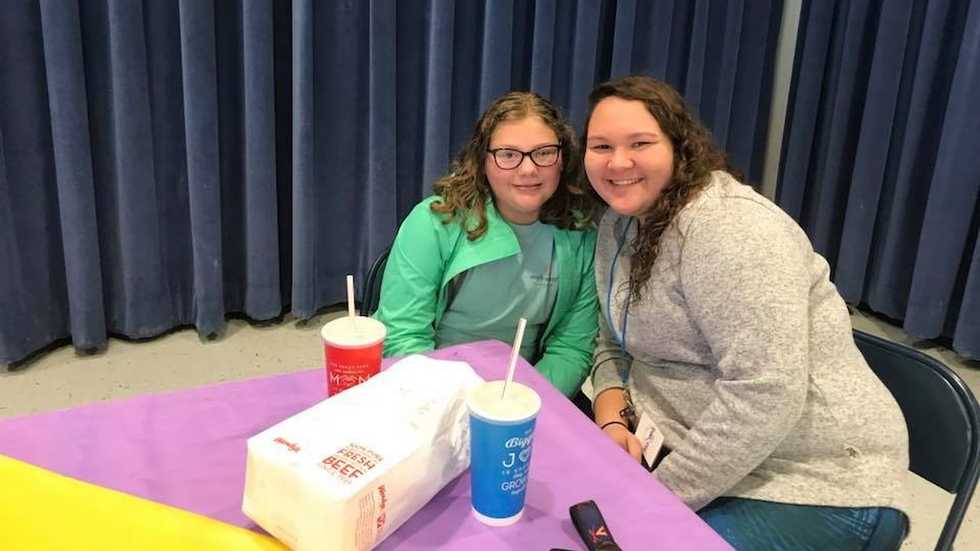 7 Things That Happen When You Leave Your Little Sister For College