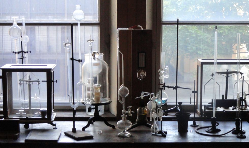 10 Lab Struggles All Students Can Relate To