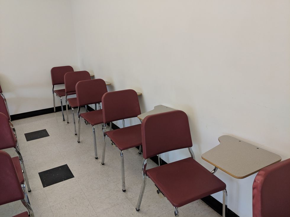 Dear Right-Handed People, We Hate Left-Handed Desks