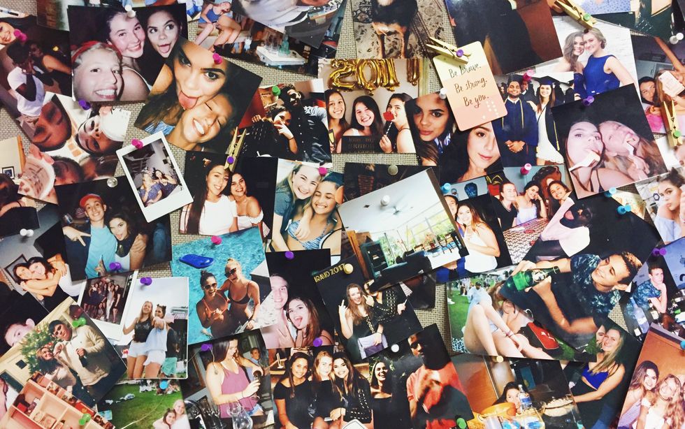 Don't Let Your High School Group Chats Dry Up As You're Immersed In College Life