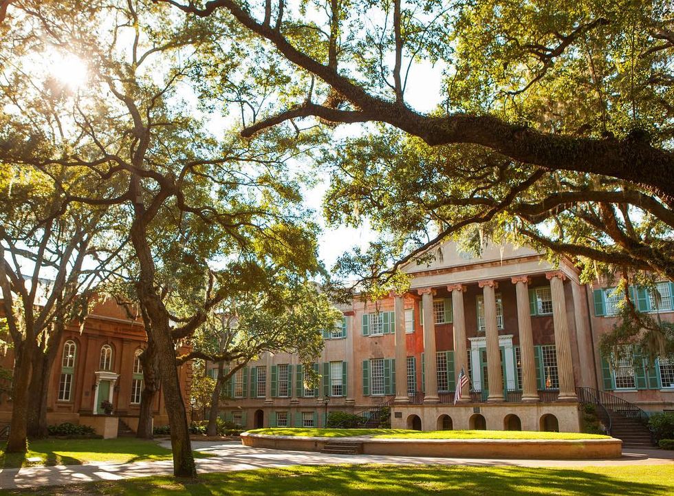 9 Spots To #Chill During Finals At CofC