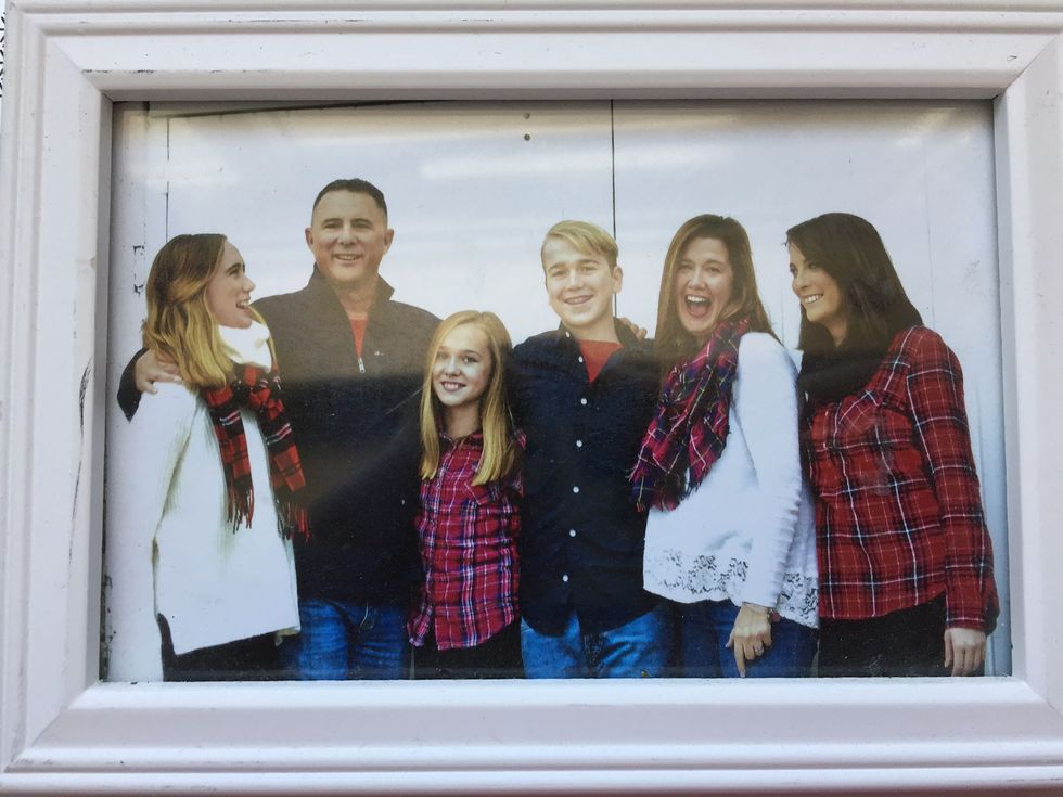 After Years Of Searching, I Finally Found My Older Sister