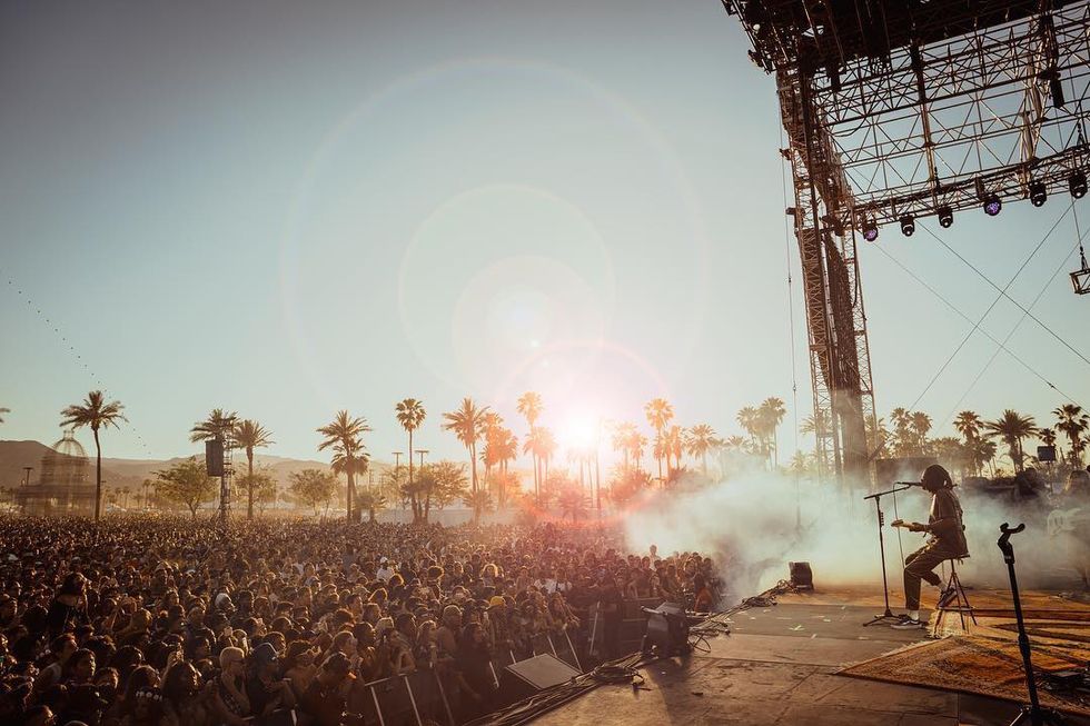A Complete List Of 42 Things I'd Give Up To Have Been At Coachella