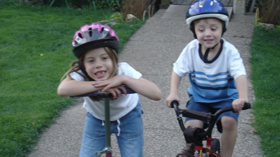 10 Reasons Why Being The Older Sibling Is The Best— And Worst